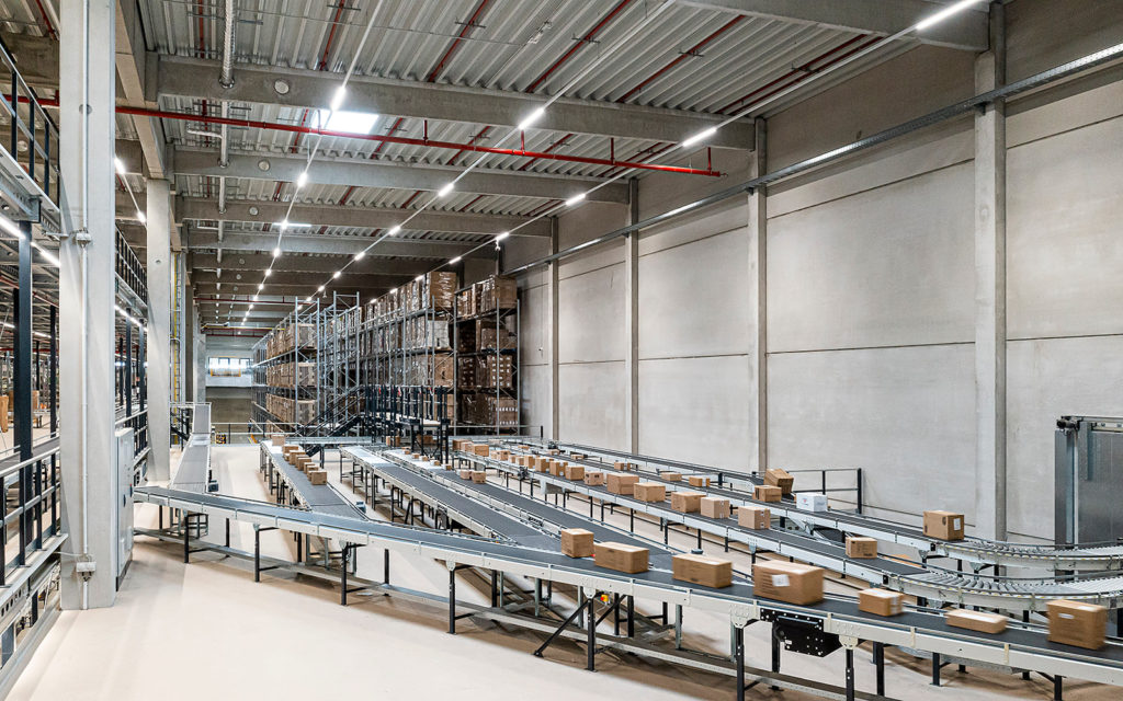 Increasing demand for multi-user warehouse